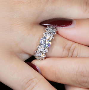 Anillo de Compromiso de Lujo con Incrustaciones de Diamantes de Imitación, Plata de Ley S925, 1.0 ct, Diamante Cultivado en Laboratorio, Anillo de Moissanita para Mujer - Product Image 4