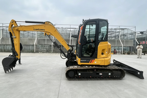 Offre Spéciale – Nouvelle Mini-Excavatrice Hydraulique sur Chenilles 9055F Compacte, Puissante et Fiable avec Moteur Yanmar et Pompe Haute Performance - Product Image 2