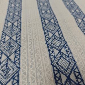 <span class=keywords><strong>Tela</strong></span> de <span class=keywords><strong>lino</strong></span> puro 100% al por mayor Impresión digital personalizada estilo pastoral diseño floral <span class=keywords><strong>Lino</strong></span> <span class=keywords><strong>lavado</strong></span> con piedra para ropa tejida - Product Image 6