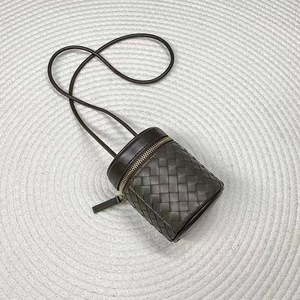 Durable Genuine Leather Women Crossbody <b>Tote</b> <b>Bag</b> Daily Casual Use Stylish Handled Woven Small Bucket Factory Direct Price - Product Image 5