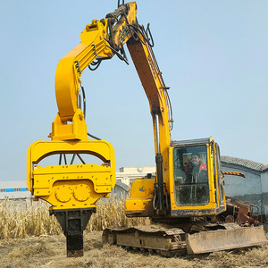 Vibro-compacteur hydraulique à rotation 360 degrés pour tôles d'acier de grande taille, destiné aux chantiers de construction - Product Image 1