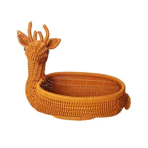 Custom Brown Duck Shape Basket Storage Natural Material Handicrafts Home Decoration Fruit Bamboo Basket