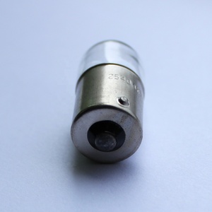 Bombillas de Calidad para Automóviles 5627, Posición y Estacionamiento, Indicador de 24V, Freno R5W, Niebla, Reversa, Bombillas para Camiones con Base Metálica BA15S - Product Image 4