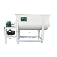 Machine de mélange d'aliments pour animaux d'élevage à haute vitesse pour porcs, moutons, poulets, canards, bovins et volailles