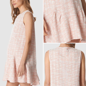 Vestido de Maternidad Rosa Claro y Blanco, Corte en A, Largo hasta la Rodilla, Transpirable, Ecológico, Verano, Sin Mangas, Cuello Redondo, Apto para Embarazadas, con Volantes - Product Image 2