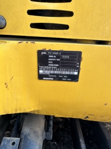 Excavatrice d'occasion Komatsu PC18MR-3 pour aménagement paysager, terres agricoles, travaux souterrains, petits terrains, micro-excavatrice, excellent état - Product Image 6