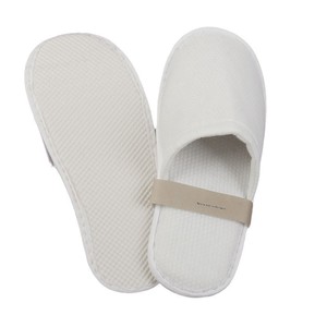 Nouvelles pantoufles jetables blanches toutes saisons pour hôtels, grande taille, semelle épaisse antidérapante, logo personnalisable, pour maisons d'hôtes - Product Image 1