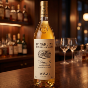 Nardini Premium Brandy 1,00 Lt 6 bouteilles par boîte Fine Spirits - Product Image 3