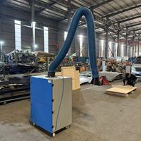 Extracteur de fumées de soudage à bras unique durable avec bras flexible pour les sites de traitement par soudage