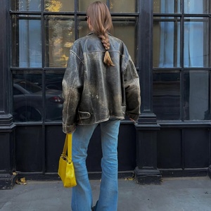 Veste en cuir PU marron surdimensionnée pour femmes des années 90, veste bomber en simili cuir à motif uni, longueur courte - Product Image 2