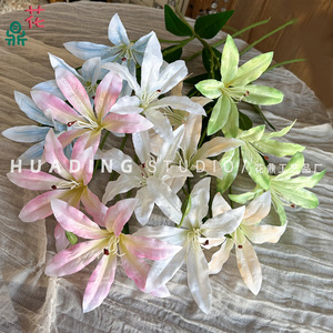 Fleurs artificielles en soie de haute simulation pour la décoration de mariage - Product Image 1