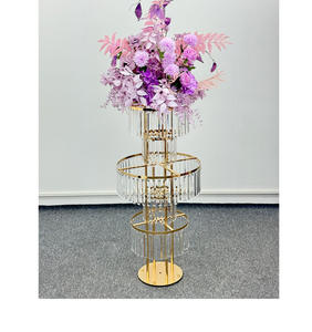 คริสตัลสีทองขนาดใหญ่แขวนตกแต่งโต๊ะงานแต่งงานสไตล์โมเดิร์นพร้อมที่วางดอกไม้และเชิงเทียน - Product Image 5