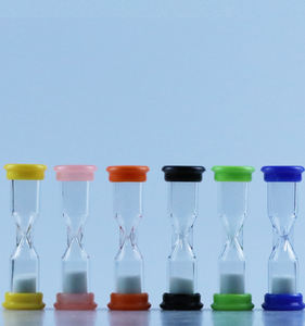 Vente en gros usine Sablier en plastique traditionnel fait main, étanche et incassable, de 1, 3 et 5 minutes, pour enfants, maison et cuisine - Product Image 1