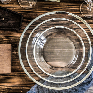 <span class=keywords><strong>Assiettes</strong></span> de présentation <span class=keywords><strong>en</strong></span> <span class=keywords><strong>verre</strong></span> <span class=keywords><strong>transparent</strong></span> de 13 pouces pour décoration de mariage, vaisselle de restaurant, avec bordure dorée et noire - Product Image 4