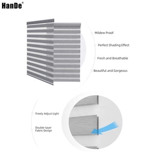Stores à enroulement sans fil à double couche avec télécommande personnalisée, stores électriques à ressort, stores solaires à panneaux solaires alimentés par batterie Wifi Tuya - Product Image 6