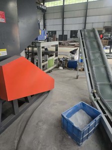 Machine de recyclage de panneaux solaires Ligne de production de recyclage de panneaux solaires 450 kg/h Machine de recyclage de panneaux solaires - Product Image 2