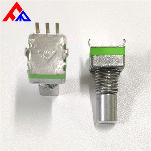 โรตารี่เอนโค้ดเดอร์พร้อมแกนโลหะ ขั้วต่อปลายแบน แนวตั้ง ฐานสีเขียว - Product Image 4