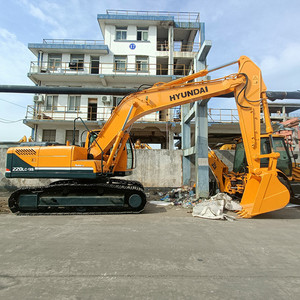 Excavatrice Hyundai 220 de 22 tonnes de bonne qualité, fabriquée en Corée du Sud, bon prix, R220LC-9S, excavatrice Hyundai d'occasion - Product Image 2