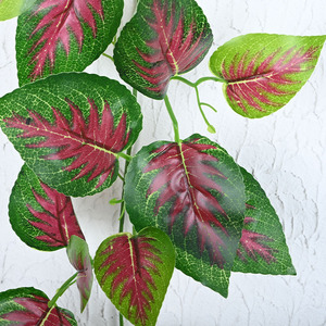 Vignes artificielles en lierre Ita de 100 cm, décoration végétale suspendue pour la maison, le jardin et la décoration murale - Product Image 3