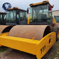 Compacteur vibrant à tambour unique robuste pour la construction de fondations en asphalte routier