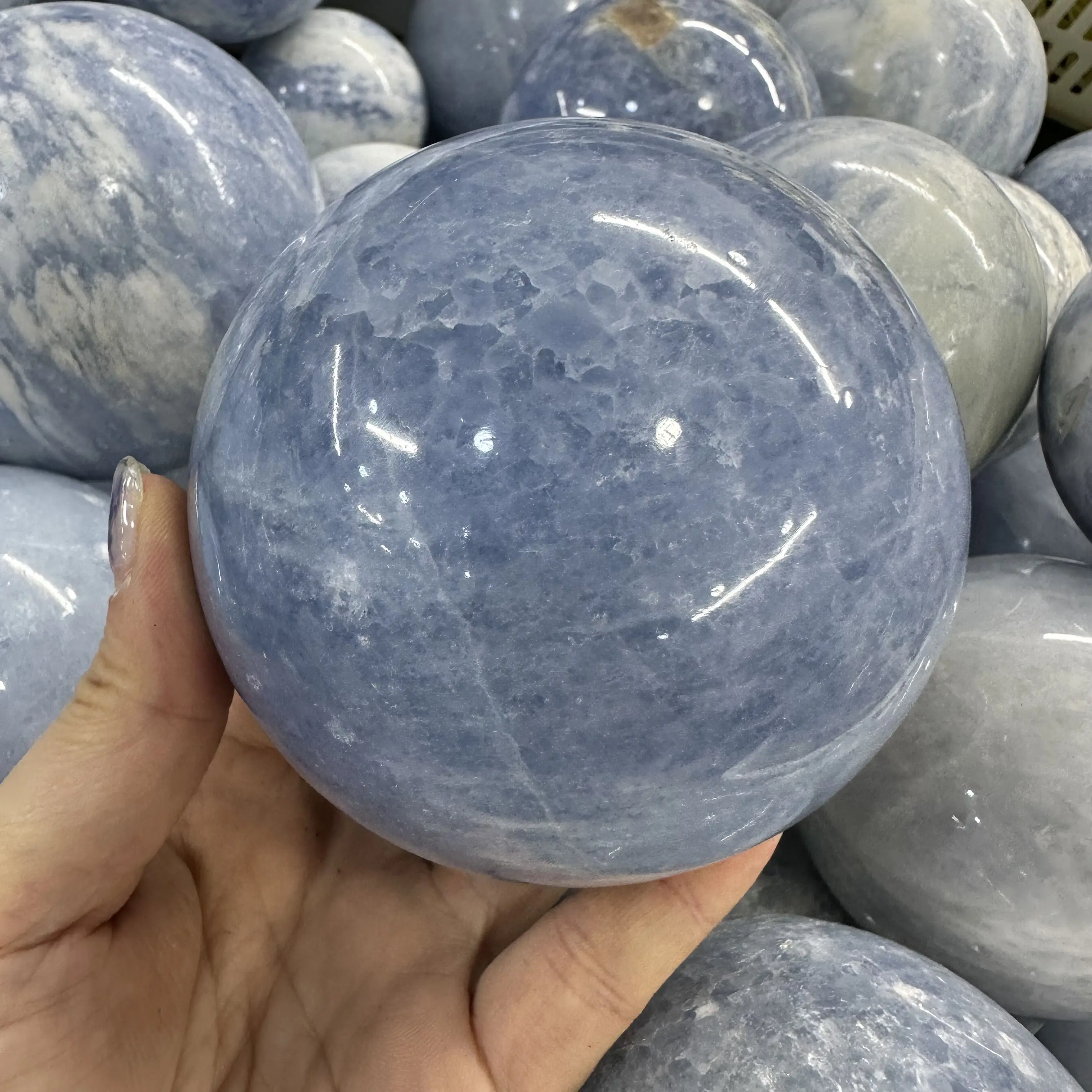 Natural carved gemstone Sky Blue Celestite Crystal Spheres Balls Polished Healing precious crafts stones for home decor