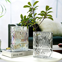 Vase cylindrique en verre à motif chevron géométrique, vase à fleurs à motif diamant pour fleurs fraîches, décoration de table, décoration de la maison