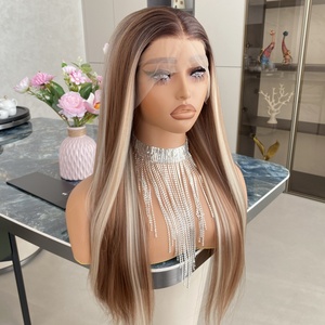 Peluca Sintética con Frente de Encaje de Alta Calidad y en Oferta, Encaje Transparente 13x4, Liso Natural, 22 Pulgadas, Rubio Miel - Product Image 4