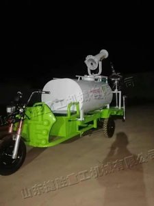 Tricycle électrique écologique avec arroseur et canon à brouillard mobile pour le contrôle de la poussière, le nettoyage des routes et la désinfection publique - Product Image 6