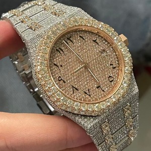 Montre en diamant moissanite, montre de luxe à coupe glacée, montre automatique haut de gamme, personnalisable, montre en diamant moissanite à coupe glacée VVS - Product Image 5