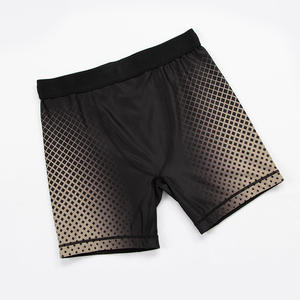 <span class=keywords><strong>กางเกง</strong></span>รัดกล้ามเนื้อลายแถบยางกันลื่นสำหรับผู้<span class=keywords><strong>ชาย</strong></span>กางเกงกีฬารัดรูปผ้ายืดสำหรับใส่ศิลปะการต่อสู้ MMA แห้งเร็ว - Product Image 2