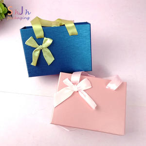 カスタムロゴエンボスマットラミネートリサイクル可能板紙ギフトボックス衣料品包装複数サイズ卸売 - Product Image 3