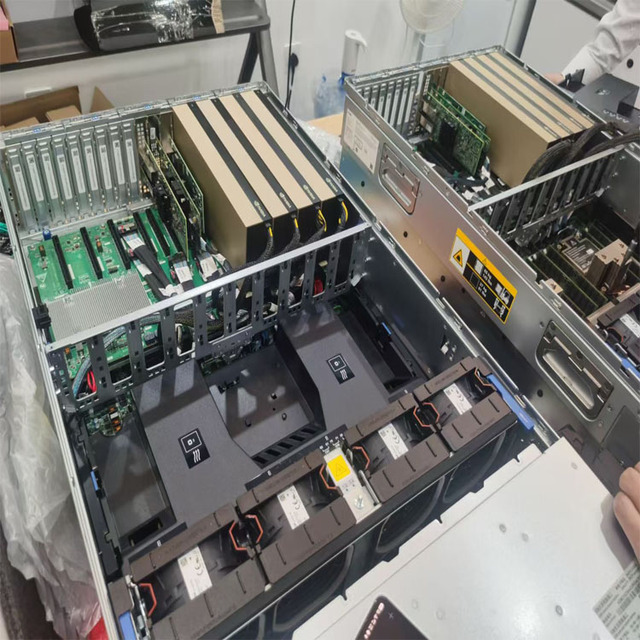 DeepSeek 70B AI GPU Server 1x 4090 24G AMD EPYC 9354 32C 64T 3.25GHz 8* DDR5 RECC 32G 1x 4090 48G Graphics Card Rack Stock