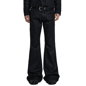 Jeans de mezclilla negros de corte acampanado para hombre, estilo casual, ajustados, con efecto apilado y revestimiento de cera, de fabricante de mezclilla. - Product Image 2