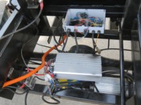 Châssis 4x4 à commande électrique avec deux modes d'opération manuels commutables