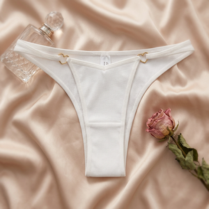 Culottes de bikini côtelées en coton pour femmes, avec anneau métallique en forme de cœur, taille basse, string, sous-vêtements doux et extensibles, lingerie quotidienne pour femmes, vente en gros - Product Image 4