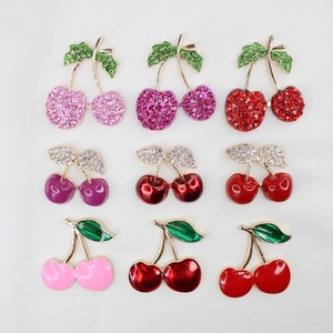 2025 Hot Bán kim cương anh đào với màu xanh lá cây lá Ví Mặt dây chuyền Túi xách DIY rác điện thoại quyến rũ phụ kiện - Product Image 1