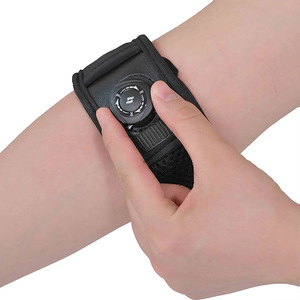 Power Eagle Bracer 02 Fascia per Gomito Sportiva in Spugna, Protezione Completa, Sgancio Rapido, Facile da Indossare, per Tennis e Hockey - Product Image 2