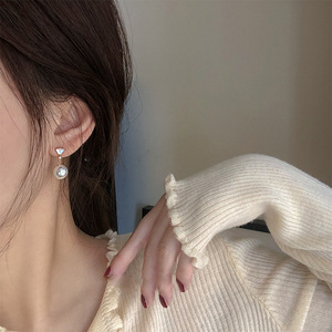 Boucles d'oreilles à clip pour femmes, style Song Yuqi, petites boucles d'oreilles en perles, nouvelle mode automne hiver 2021, INS - Product Image 2