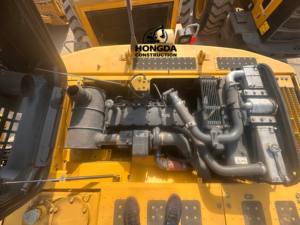 Excavatrice sur chenilles Komatsu PC210 à usage moyen avec moteur de haute qualité Pompe hydraulique Machines de construction - Product Image 6