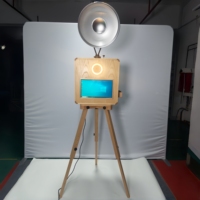 Mesin Photo Booth Kayu Retro Vintage dengan Layar Sentuh 15.6 inci, Printer Internal, dan Mini PC untuk Cetak Foto Swadaya