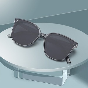 Lunettes de soleil unisexes Gm, monture PC, UV400, type 3, pare-soleil rose pour femmes et hommes - Product Image 1