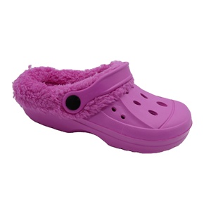 Sandal Wanita <span class=keywords><strong>EVA</strong></span> Hangat Model <span class=keywords><strong>Clogs</strong></span> Kustom untuk Musim Dingin, Sandal Taman <span class=keywords><strong>EVA</strong></span> Datar Warna Solid Klasik dengan Lapisan Bulu - Product Image 4