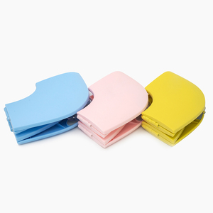 Grands coussinets en silicone antidérapants améliorés Doublures de siège de voyage pliantes réutilisables <span class=keywords><strong>Sac</strong></span> de transport Toilette portable Siège d'entraînement pour bébé - Product Image 6