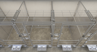 Cage pour chien moderne en acier inoxydable avec plateau en plastique, cage pour animaux de compagnie de luxe écologique pour une utilisation en intérieur et en extérieur