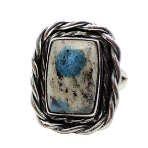 Elegante Anillo de Plata de Ley con Piedra K2, Joyería Fina Hecha a Mano Ajustable para Mujer con Cristal Pulido para Uso Diario - Product Image 1