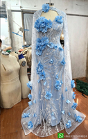 Robe de soirée longue bleue LM A720 pour femme, style doux, motif léopard, dentelle diamantée, fleur, pour anniversaire, bal de promo, fête