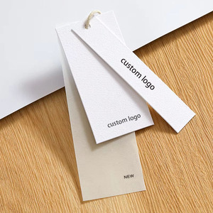 Bán chạy nhất treo <span class=keywords><strong>tag</strong></span> với dây tùy chỉnh quần áo con dấu chuỗi treo <span class=keywords><strong>tag</strong></span> in logo của khách hàng nhãn giấy Swing <span class=keywords><strong>Tag</strong></span> cho hàng may mặc - Product Image 1