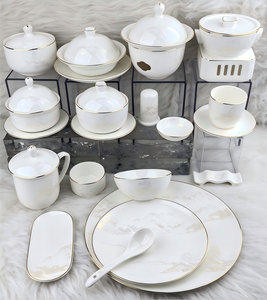 Service de table en porcelaine fine 45% High Bone China, paysage montagneux doré de luxe, bordure dorée à la main, vaisselle en céramique pour hôtel 5 étoiles et restaurant - Product Image 1