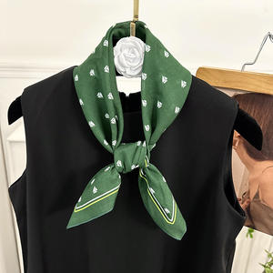 कपास वर्ग पोका डॉट स्कार्फ उच्च-अंत पुष्प मुद्रित शॉल बहुमुखी गर्दन रक्षक छोटे सिर वाले बाल-पट्टी - Product Image 2