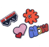 Patchs brodés Streetwear Graffiti Lettres Cœur Fleur, Badges thermocollants certifiés CE avec Slogan 'Be Cool' pour la décoration de vestes et sacs à dos